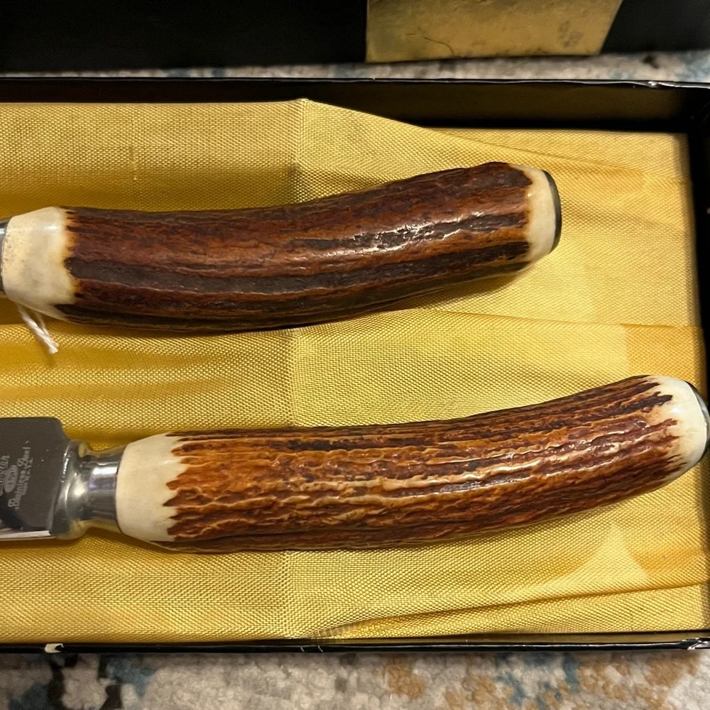 Vintage Remington Antler Handle Knife and Fork Set in Black and Gold Box - Picture 5 of 17